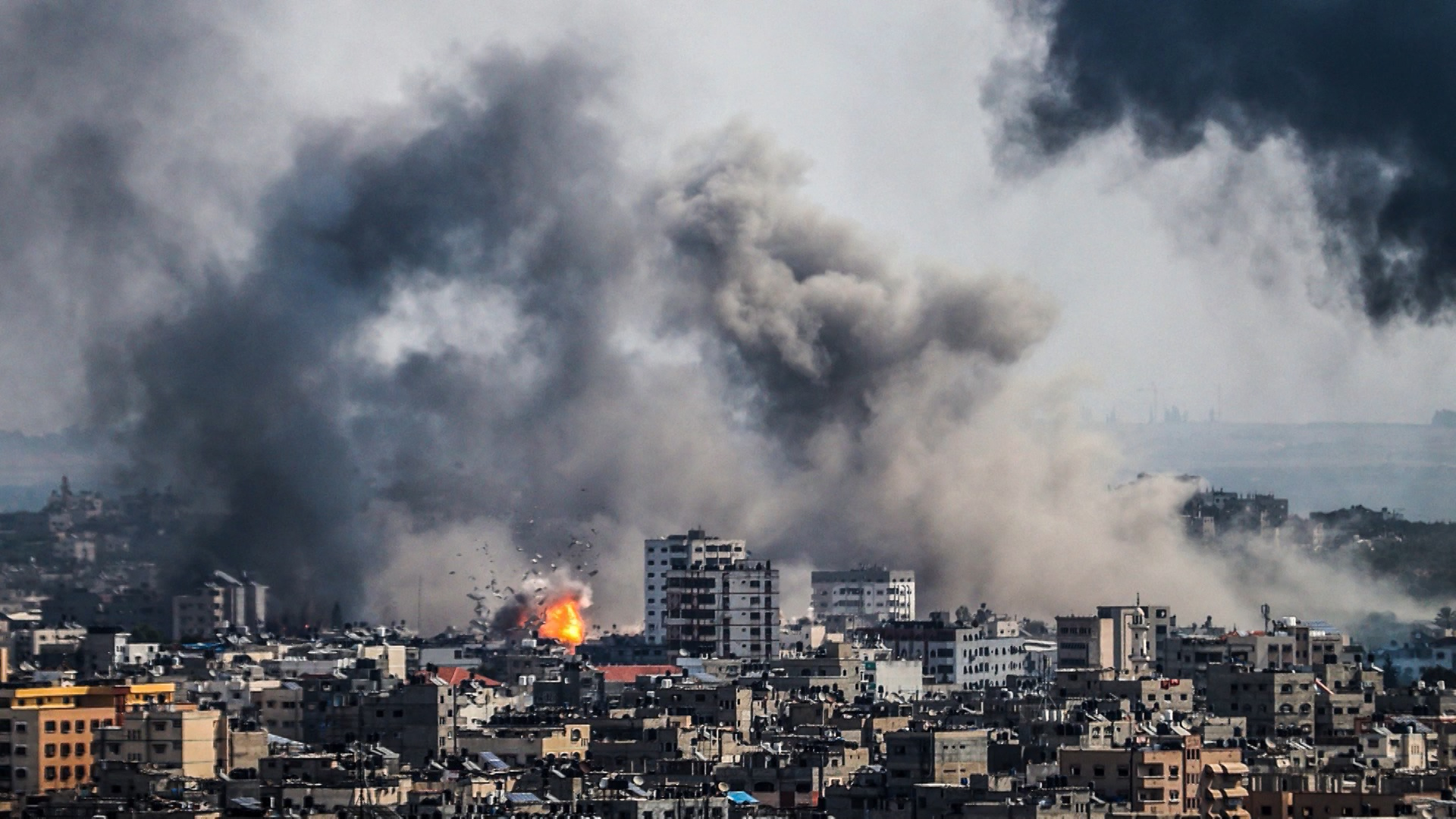 Izrael-Hamas, vijojnë bisedimet për armëpushim, Blinken sheh një marrëveshje të mundshme
