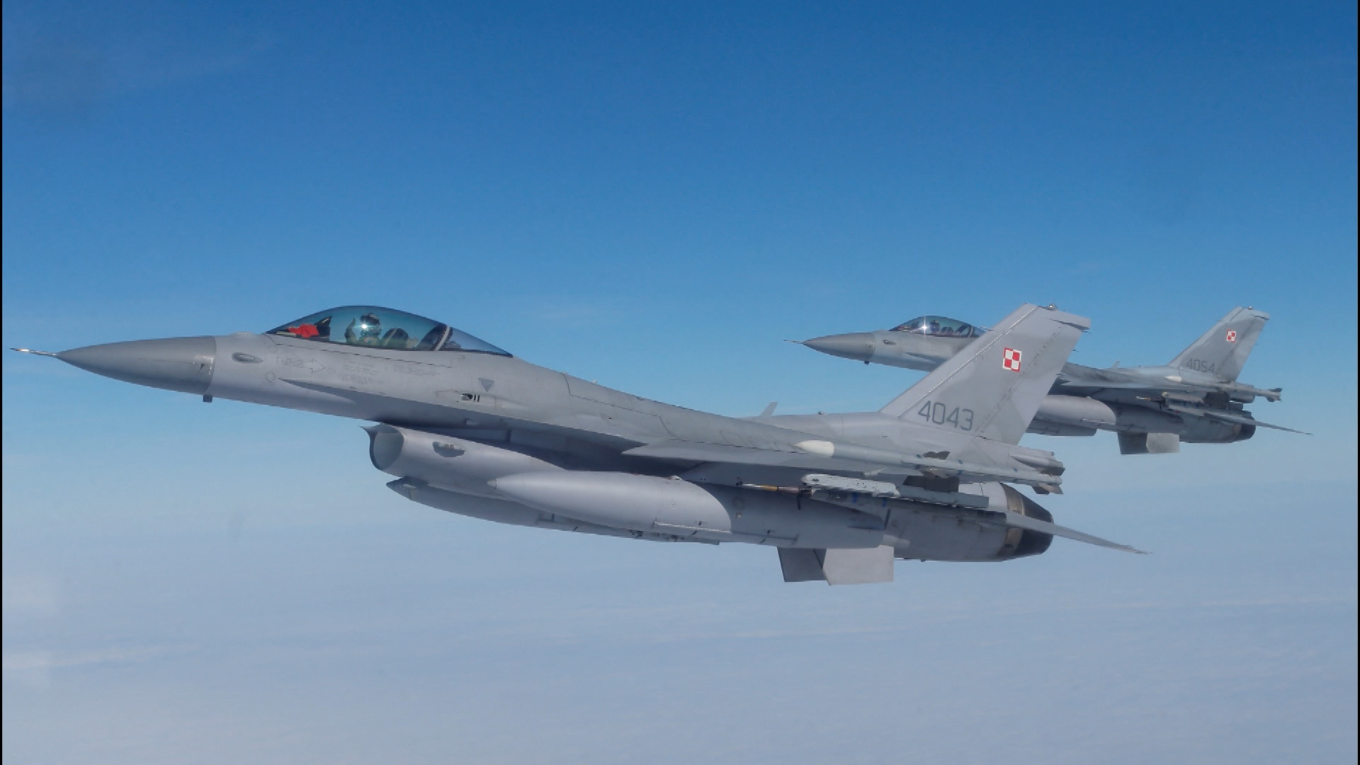 Lufta në Ukrainë/ Putin: Do të godisnim avionët F-16 të përdorur nga Ukraina edhe në aeroportet e NATO-s! Scholz: As trupa, as raketa Taurus në Kiev